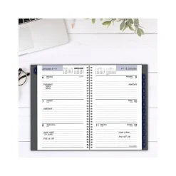 AT-A-GLANCE 2025 DayMinder 5" x 8" Weekly & Monthly Planner, Plastic Cover, Gray (GC200-07-25) New