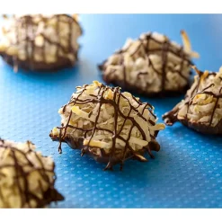 Chocolate<Almond Joy Snack Size Milk Chocolate Candy Bar, 20.1 oz., 2/Pack (246-00348)