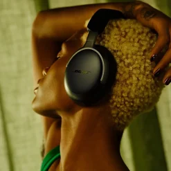 Bose QuietComfort Ultra Wireless Noise Cancelling Over-the-Ear Headphones, (880066-0100)