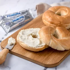Fresh Groceries<Burry Individually Wrapped Plain Bagel w/ Cream Cheese, 4.6 Oz, 6/Box (307-00370)
