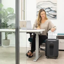 Fellowes AutoMax 100MA 100-Sheet Micro-Cut Shredder (4704001)* Shredders & Accessories