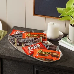 Chocolate<Hershey's , KIT KAT and REESE'S Assorted Milk Chocolate Candy Bars, 45 oz. (HEC20650)
