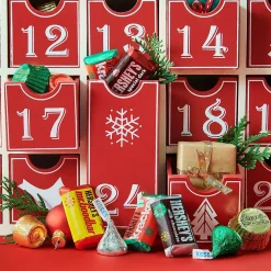 Chocolate<Hershey's , Reese's and Rolo Assorted Chocolate Candy Bag, 38.3 oz. (HEC45402)