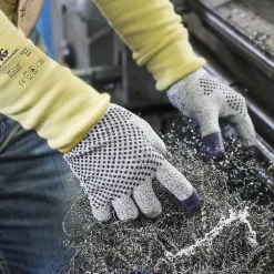 Work Gloves<KleenGuard G60 Cut-Resistant Nitrile Cut Protection Gloves, Large, Purple (97432)