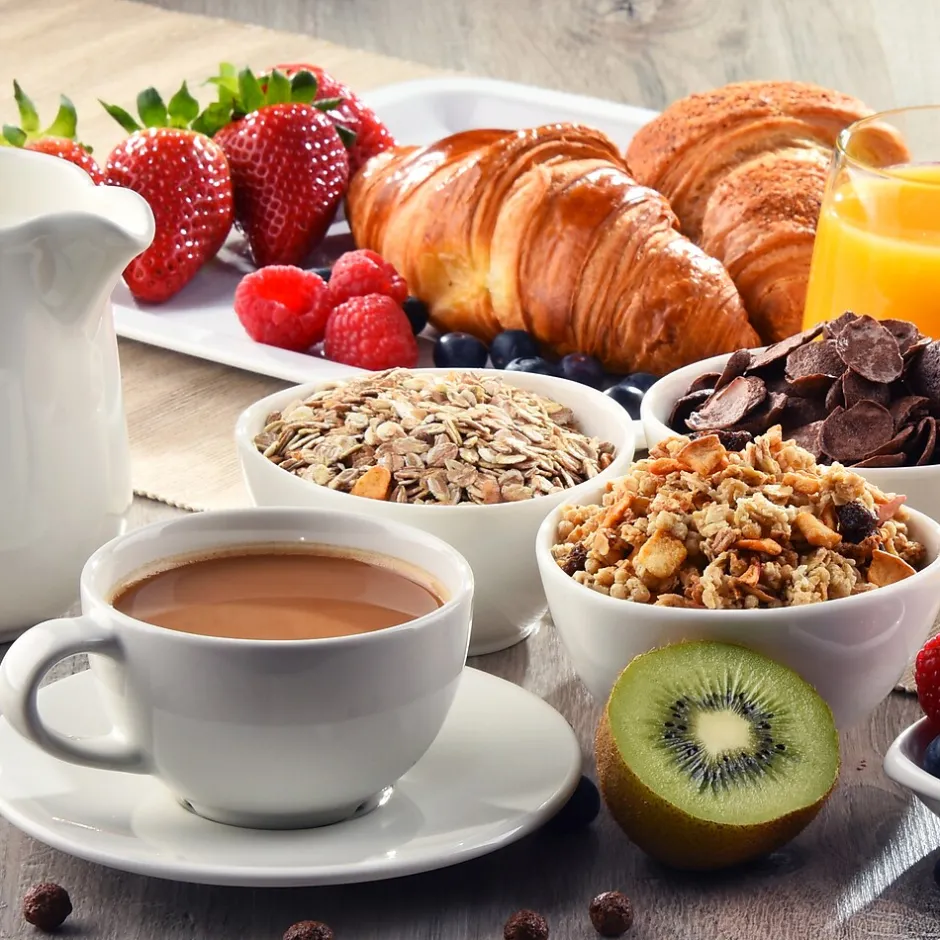 Coffee Makers<Nostalgia 12-Cups Automatic Drip Coffee Maker (NRCOF12RR)