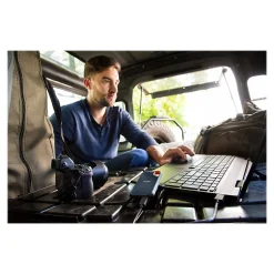 SanDisk Extreme Portable 500GB USB 3.2 External Solid State Drive (SDSSDE61-500G-G25)* Solid State Drives