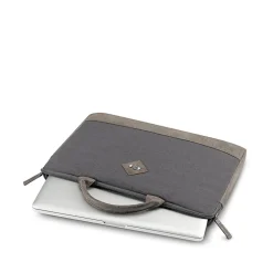 Solo New York Pilot Slim Brief 15.6 Inch Laptop Sleeve (UBN130-10)