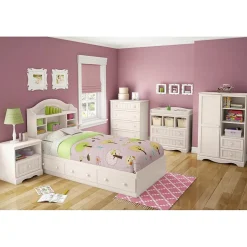 Outlet Savannah Armoire, (3580038) Storage Cabinets