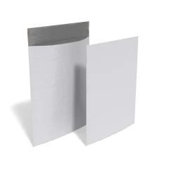 Staples 7.88 x 10.75 Self-Sealing Bubble Mailer, #1, White, 100/Carton (ST56625)* Bubble Mailers