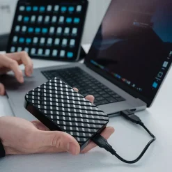 Verbatim Store 'N' Go 2TB External Portable USB 3.0 Solid State Drive, Black (53195)* External Hard Drives