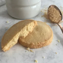 Cookies<Walkers Walker's Shortbread Highlanders All-Butter Shortbread Cookies, 1.4 oz, 18/Pack (WKR01176)